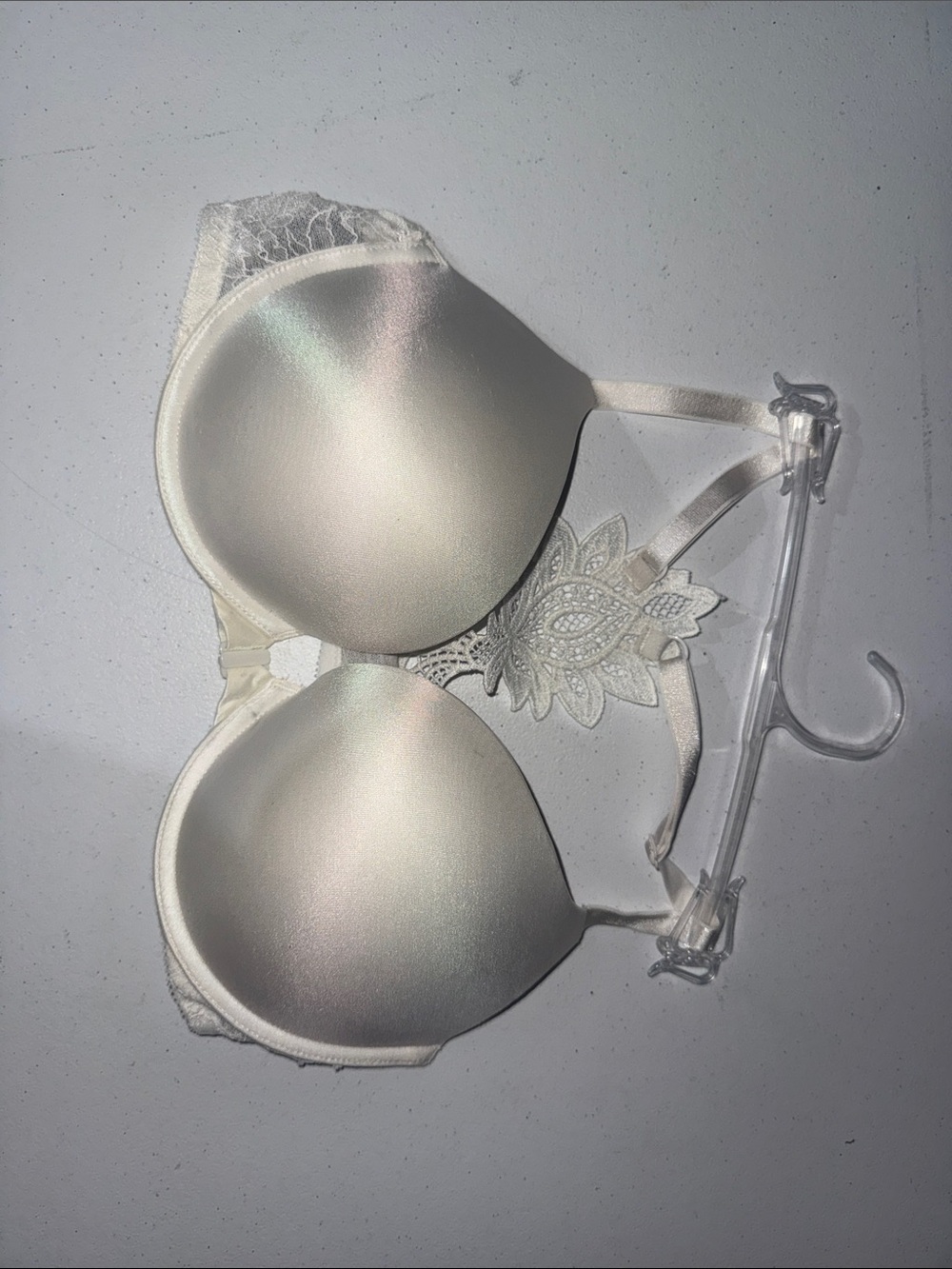 Victoria's Secret Ivory Satin Push-Up Bra with Lace Applique